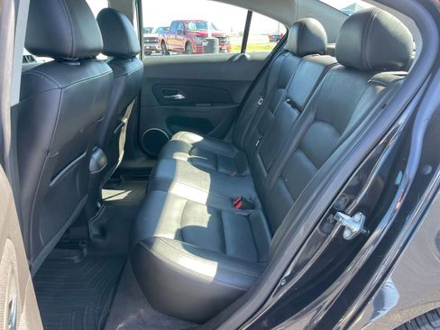 Used 2015 Chevrolet Cruze LT w/ Sun, Sound and Sport Package FWD image 8