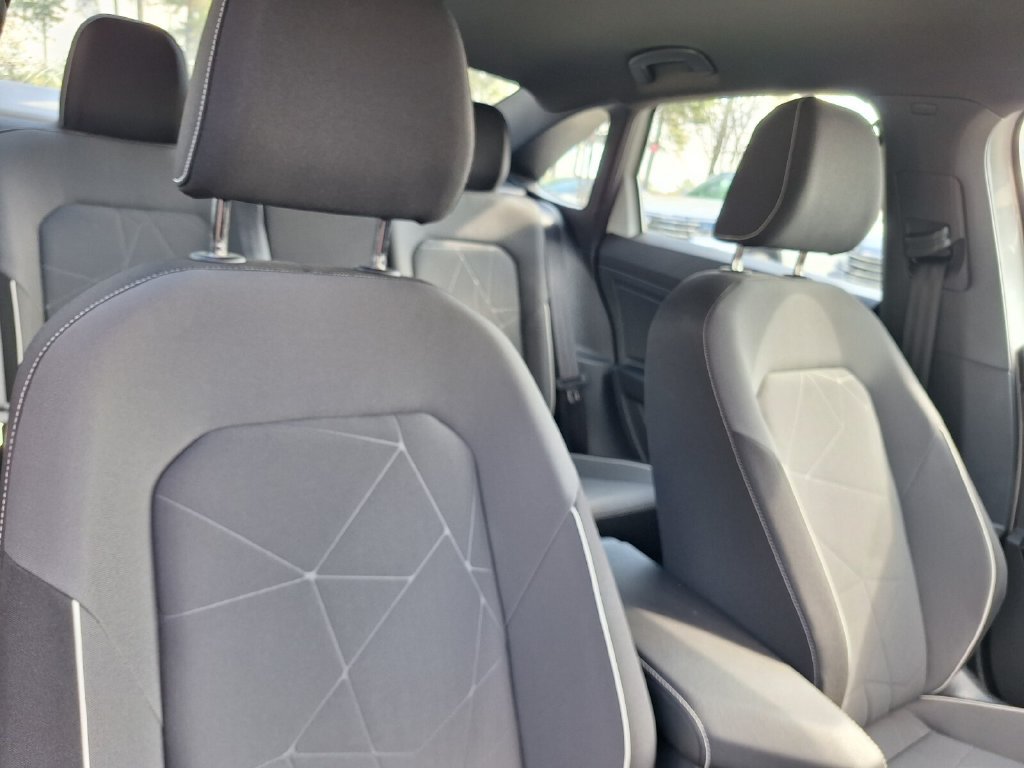 Certified 2026 Volkswagen Jetta Sport FWD image 25