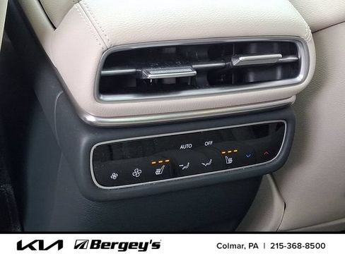 Used 2025 Genesis GV80 2.5T Prestige AWD/4WD image 13