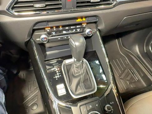 Used 2021 MAZDA CX-9 Touring w/ Touring Premium Package image 28