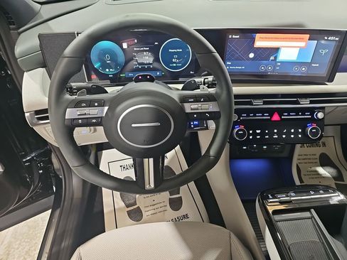 New 2026 Hyundai Tucson Limited image 17