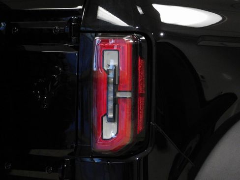 Used 2024 Ford Bronco Wildtrak image 84