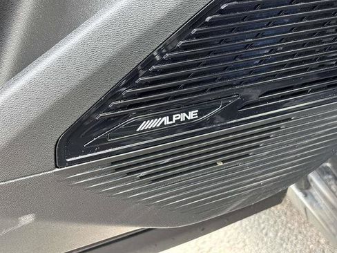 New 2026 Jeep Cherokee Overland image 10