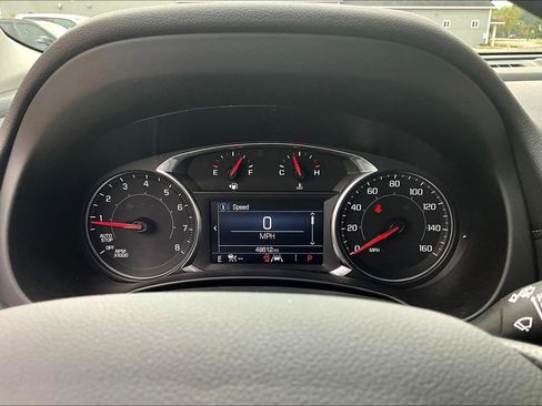 Used 2023 GMC Terrain SLE w/ Driver Convenience Package image 13