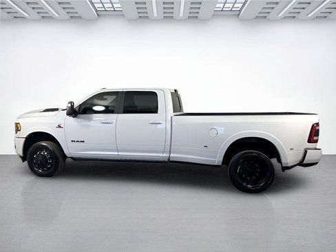 Used 2024 RAM 3500 Limited w/ Night Edition AWD/4WD image 6