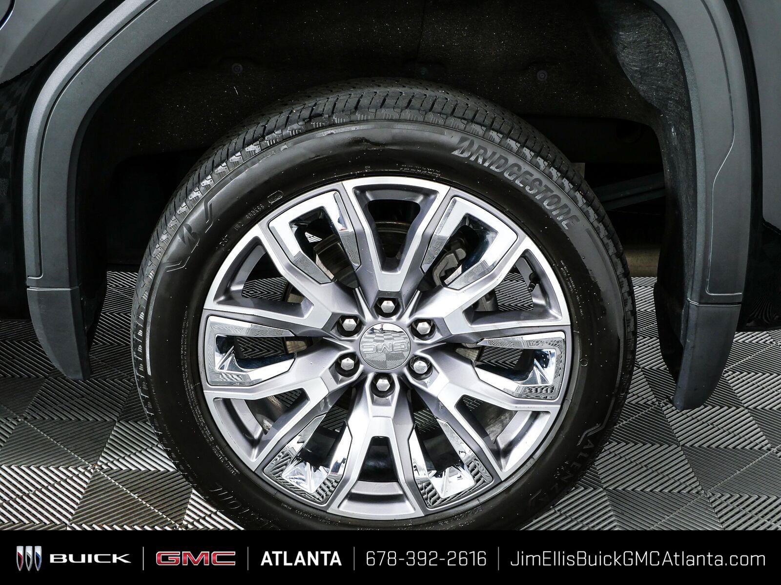 Used 2024 GMC Sierra 1500 Denali AWD/4WD image 37