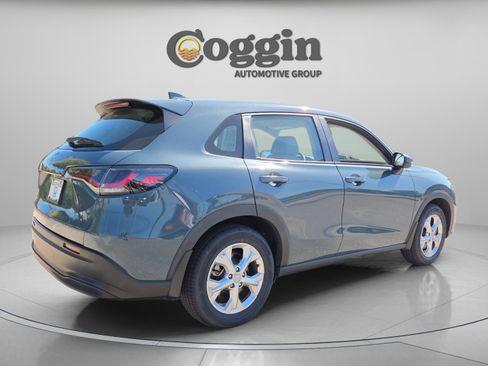 Certified 2024 Honda HR-V LX image 5