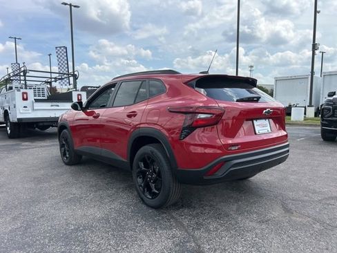 New 2026 Chevrolet Trax LT FWD image 5