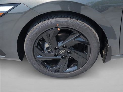 New 2026 Hyundai Elantra Sport image 10