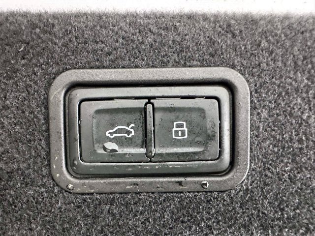 Certified 2023 Audi A8 L 3.0T w/ Comfort Plus Package AWD/4WD image 11