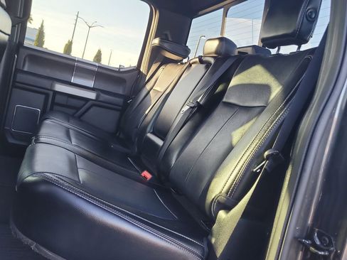 Used 2018 Ford F150 Lariat w/ Equipment Group 502A Luxury image 9