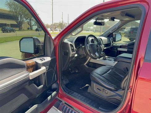 Used 2020 Ford F150 Lariat image 7