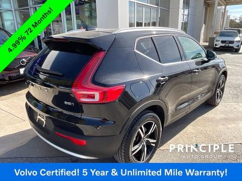 Certified 2025 Volvo XC40 B5 Core image 11