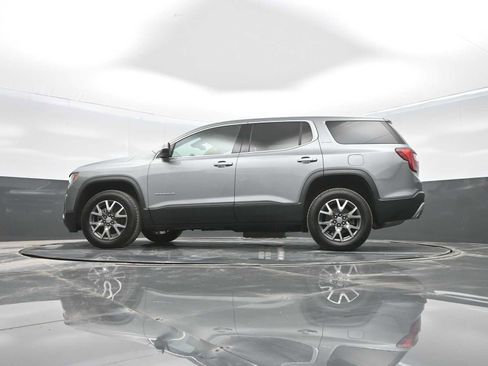 Used 2023 GMC Acadia SLE image 33