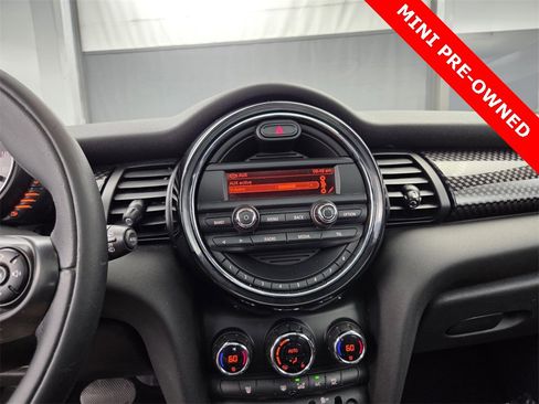 Used 2015 MINI Cooper S image 23