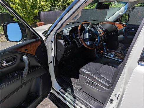 Used 2016 INFINITI QX80 Limited AWD/4WD image 30