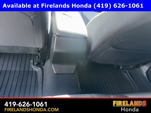 Used 2023 Subaru Crosstrek 2.0i Premium image 27