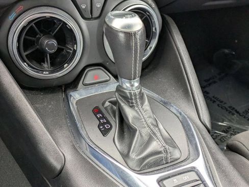 Used 2023 Chevrolet Camaro LT image 11