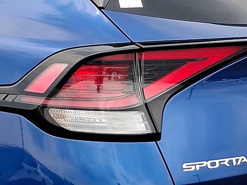 Certified 2024 Kia Sportage X-Line w/ X-Line Premium Package AWD/4WD image 10