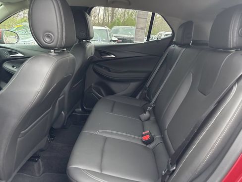 Used 2024 Buick Encore GX Sport Touring w/ Advanced Technology Package AWD/4WD image 14
