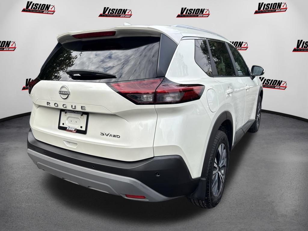 Certified 2023 Nissan Rogue SV w/ SV Premium B Package AWD/4WD image 5