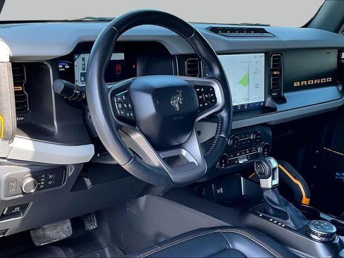Certified 2022 Ford Bronco Badlands AWD/4WD image 13