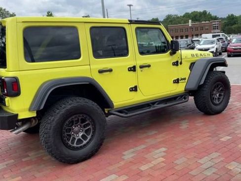 Used 2022 Jeep Wrangler Unlimited Sport w/ Xtreme Recon 35" Tire Package AWD/4WD image 9
