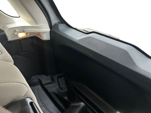 Used 2022 Ford EcoSport S image 25