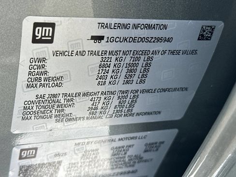 Used 2025 Chevrolet Silverado 1500 LT w/ Protection Package AWD/4WD image 28