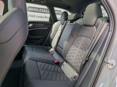 Used 2024 Audi RS 6 performance AWD/4WD image 33