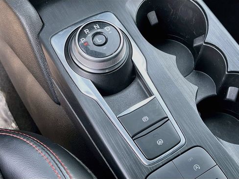 Used 2023 Ford Escape ST-Line FWD image 25