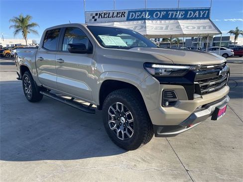 Used 2024 Chevrolet Colorado Z71 w/ Z71 Convenience Package 2 image 2