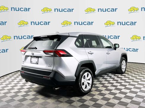 Used 2024 Toyota RAV4 LE image 7