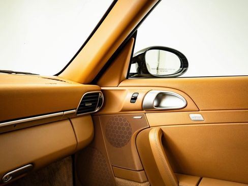 Used 2007 Porsche 911 Carrera S image 38