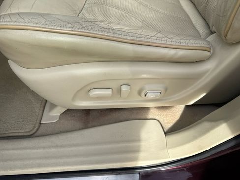 Used 2013 INFINITI JX35 AWD w/ Premium Pkg image 13