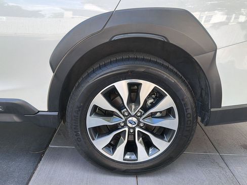 Used 2023 Subaru Outback Limited AWD/4WD image 13