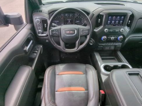 Used 2021 GMC Sierra 2500 AT4 w/ Gooseneck/5TH Wheel Package AWD/4WD image 7