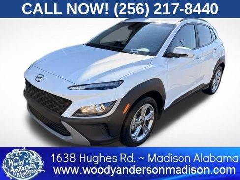 Used 2023 Hyundai Kona SEL FWD image 1