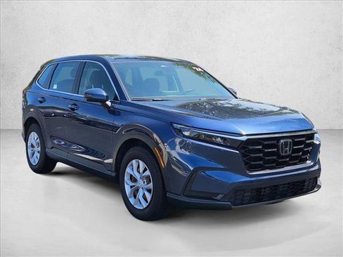 Used 2024 Honda CR-V LX image 3