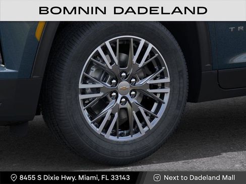 New 2026 Chevrolet Traverse LT image 9