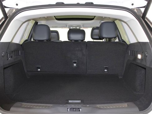 New 2026 Lincoln Nautilus Premier w/ Equipment Group 102A image 15