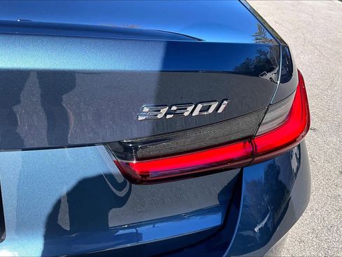 Certified 2025 BMW 330i 330i w/ Premium Package image 33