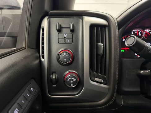 Used 2016 GMC Sierra 2500 SLT w/ Duramax Plus Package AWD/4WD image 18