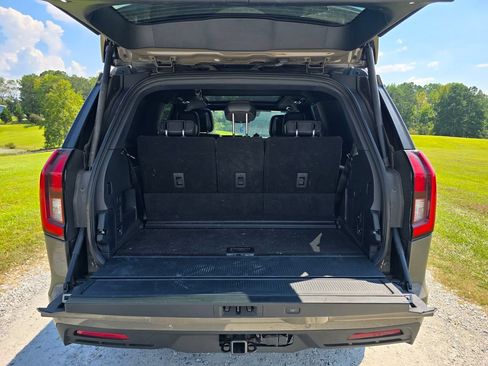 Used 2026 Ford Expedition Tremor AWD/4WD image 6