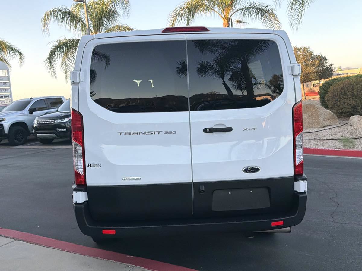 Used 2023 Ford Transit 350 XLT RWD image 14