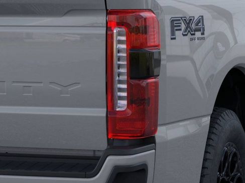 New 2026 Ford F250 4x4 Crew Cab Super Duty image 25