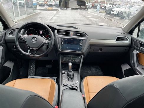 Used 2019 Volkswagen Tiguan SE w/ Panoramic Sunroof Package image 20
