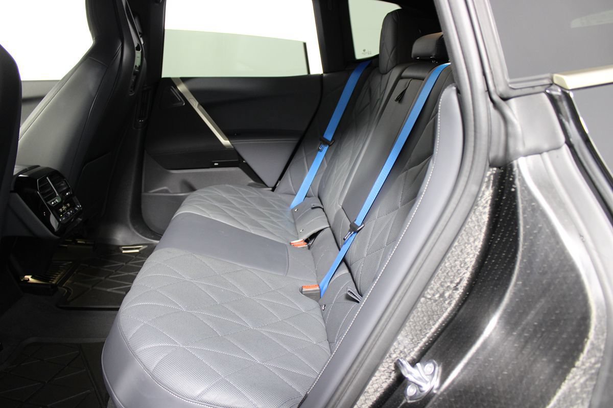 Used 2023 BMW iX M60 w/ Executive Package AWD/4WD image 28