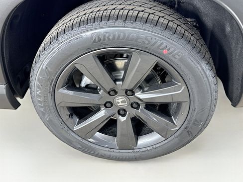 New 2026 Honda Pilot Sport image 38