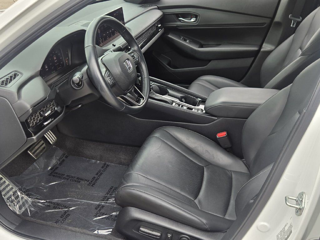 Certified 2024 Honda Accord Sport image 10